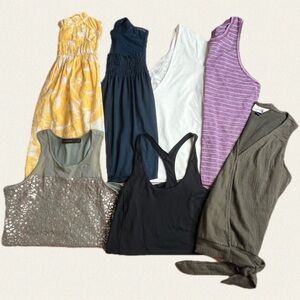 Womens Sleeveless Tops & Athletic Tank Tops Bundle size X-Small